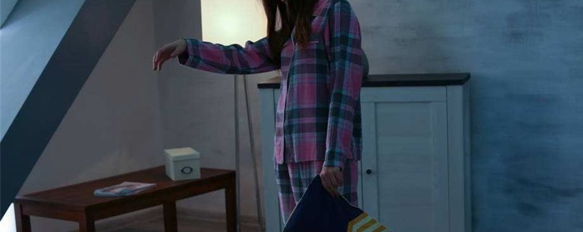 Страдающий лунатизмом в опасности?